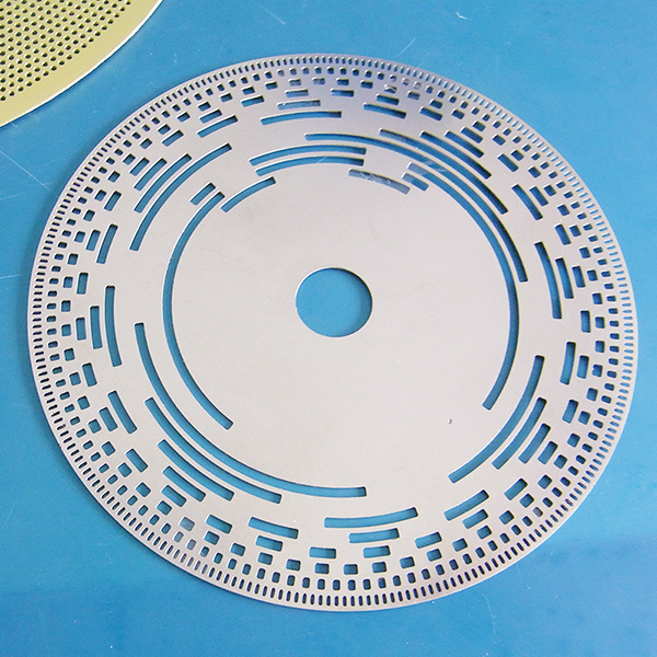 碼盤蝕刻的工藝流程與技術(shù)要點(diǎn)